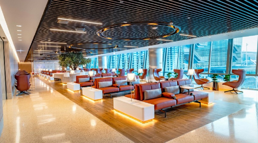 (c) Qatar Airways