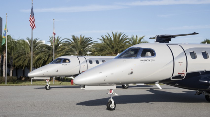 Embraer Phenom 300