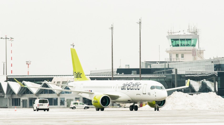 (c) airBaltic