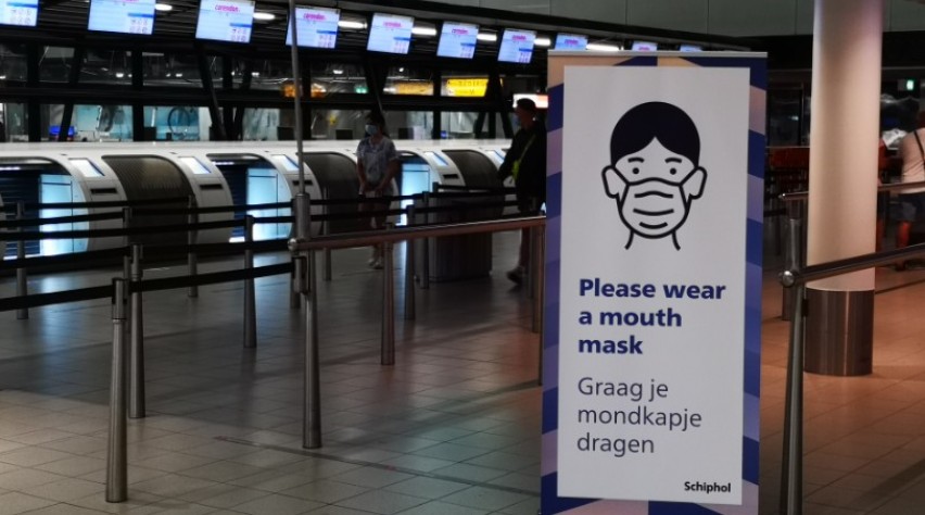 Schiphol Scherpt Coronaregels Toch Aan Vanwege Toenemende Drukte