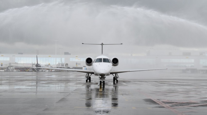 HOP Embraer 145 op Brussels Airport