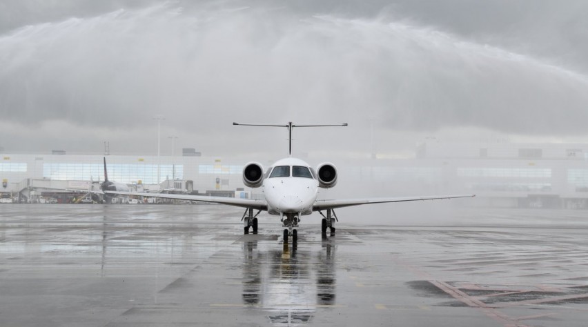 HOP Embraer 145 op Brussels Airport