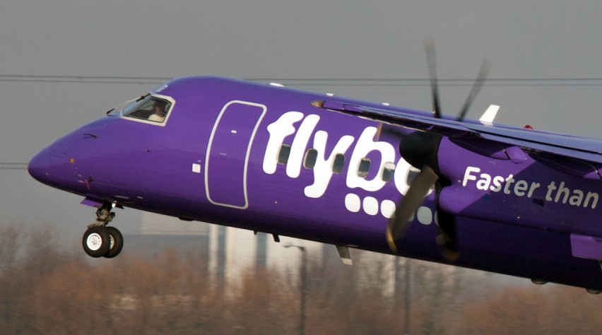 Flybe Q400