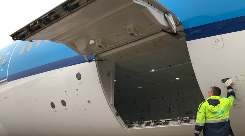 Foto (c) KLM KLM Vrachtluik