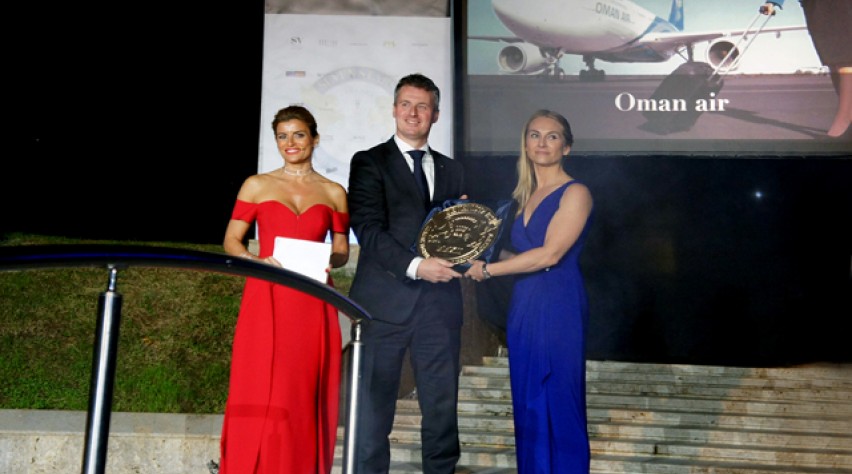Foto (c) Oman Air