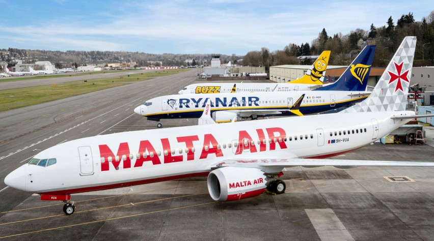 Ryanair Malta Air 737 MAX 