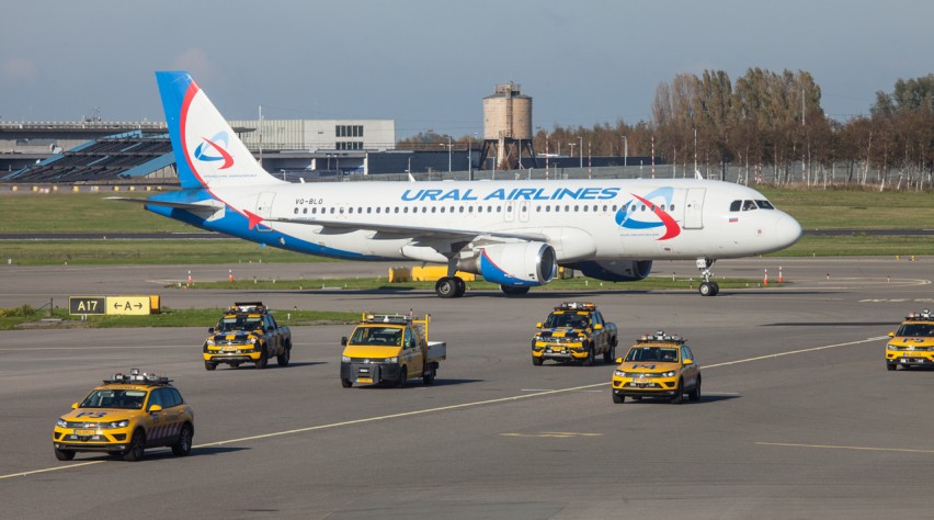 Ural Airlines A320 Schiphol