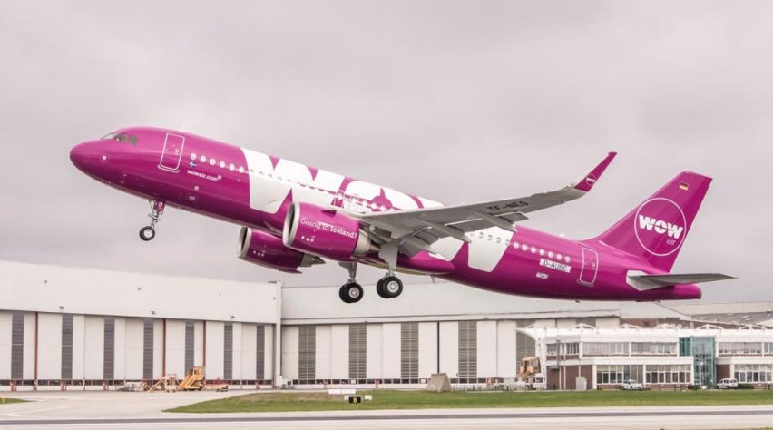 WOW Air Airbus A320neo