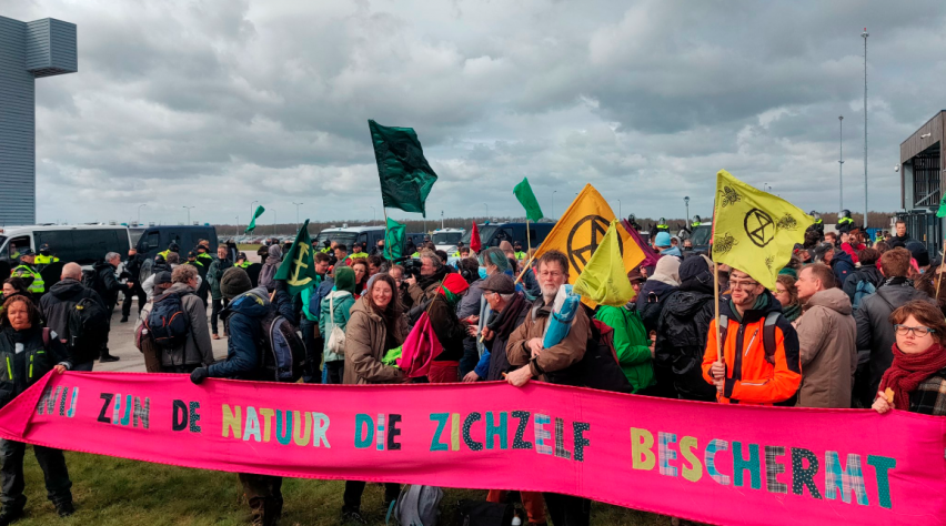 Extinction Rebellion Eindhoven Airport