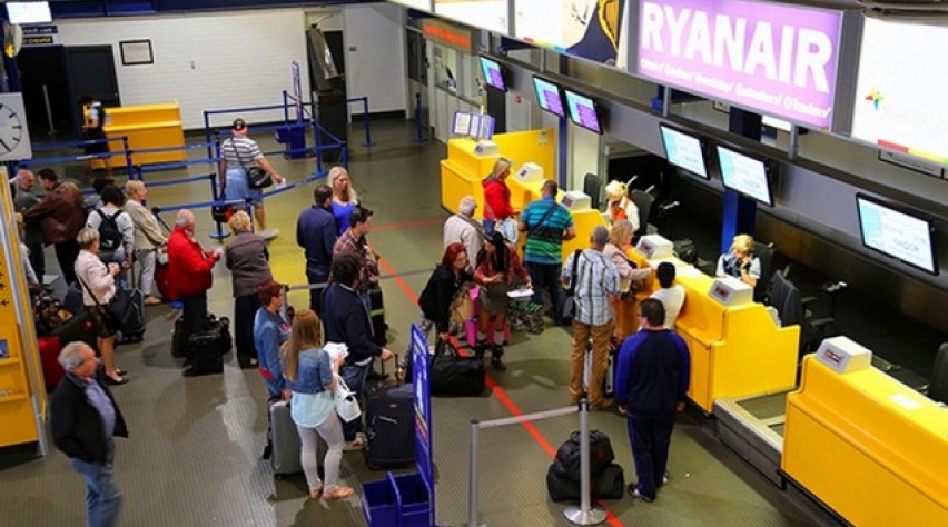 passagiers, maastricht, airport, aachen