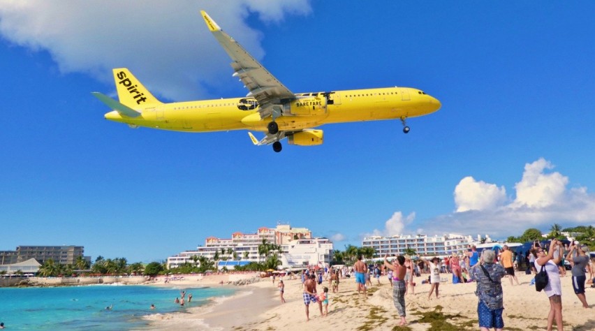 Maho Beach Sint Maarten