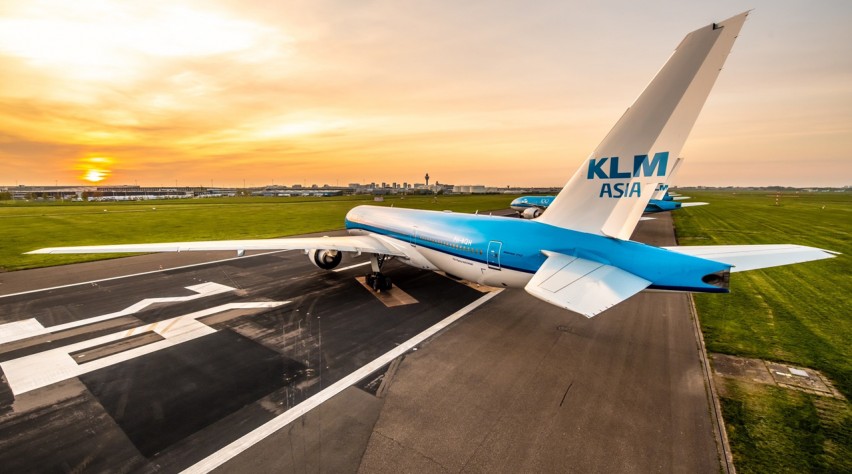 KLM 777