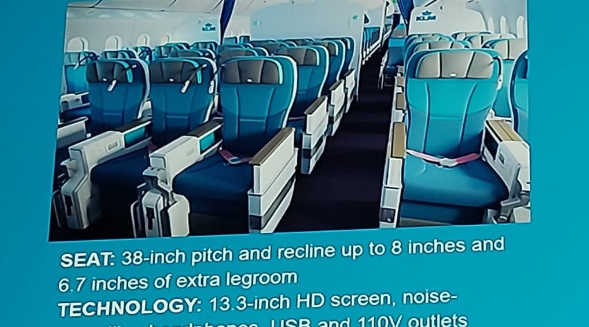 KLM Premium Economy Premium Comfort