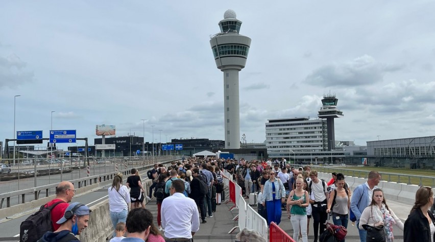 Schiphol rijen