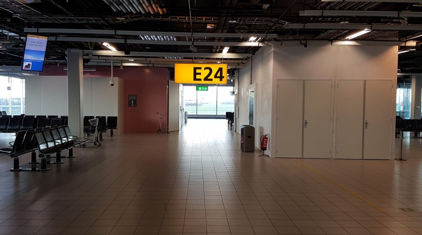 Schiphol gate E24