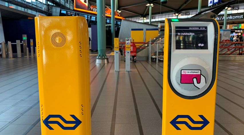 NS Schiphol Plaza Station Check-In