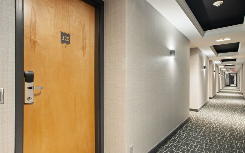 Foto (c) Point3d / Unsplash Hotel gang