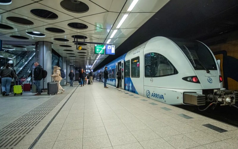 Arriva nachttrein Schiphol