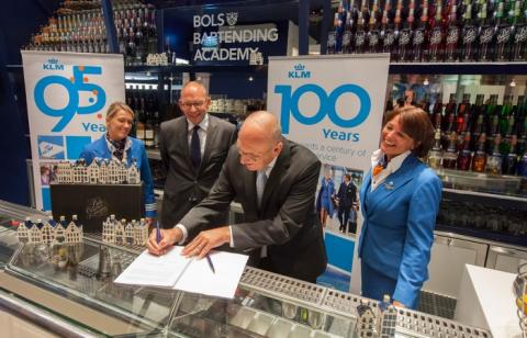 KLM Bols jenever