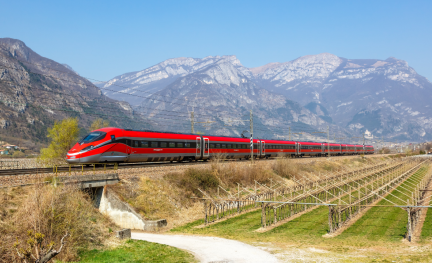(c) Shutterstock
