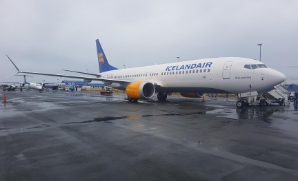 Icelandair Boeing 737 MAX