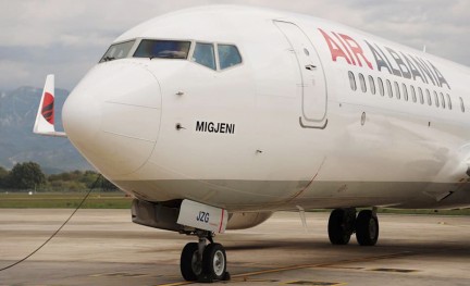 Air Albania 737