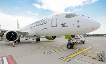 AirBaltic A220