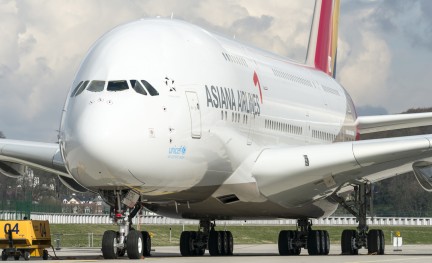 Asiana A380