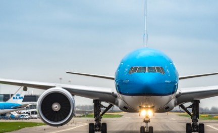 KLM 777