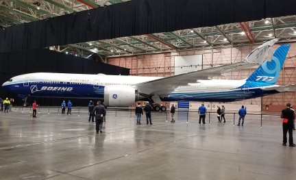 Boeing 777-9