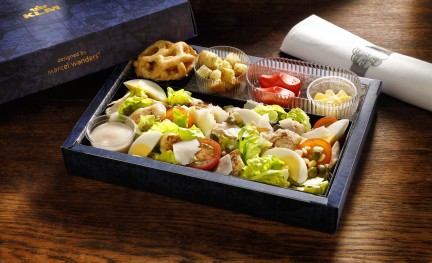 Nieuwe maaltijdbox KLM Cityhopper Business Class