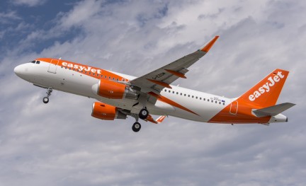 easyJet Airbus A320