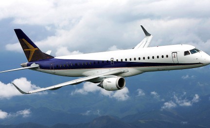 Embraer 195