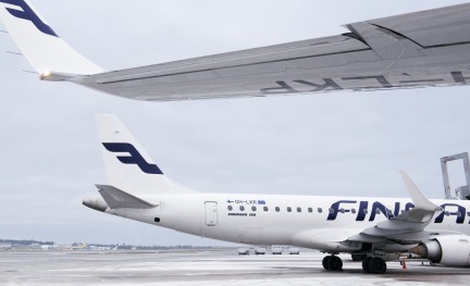 Finnair Embraer 190