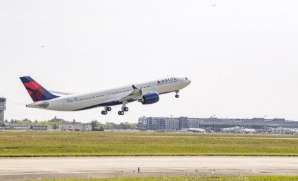 Delta A330-900