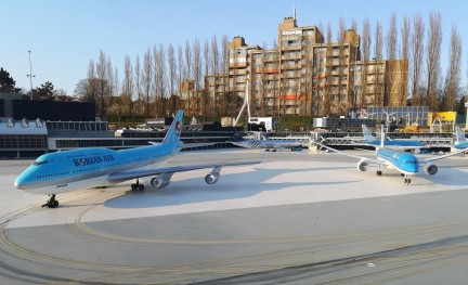 Korean Air 30