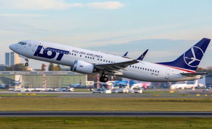 LOT Boeing 737 MAX