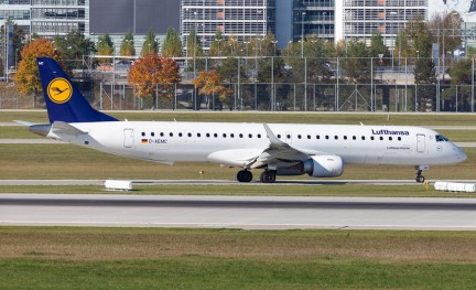 Lufthansa Embraer