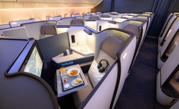 Cathay Pacific Business Class Aria Suites