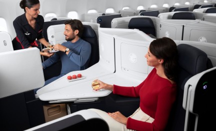 Air France Nieuwe Business Class met schuifdeurtjes