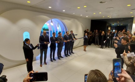 Oneworld lounge AMS