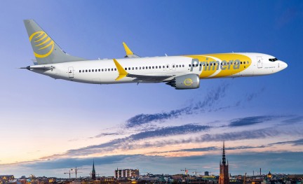 Primera Air Boeing 737 MAX