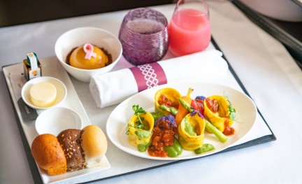 Qatar Airways vegan