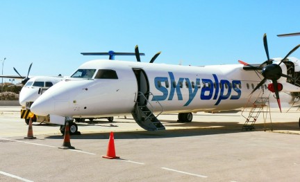 SkyAlps Dash 8