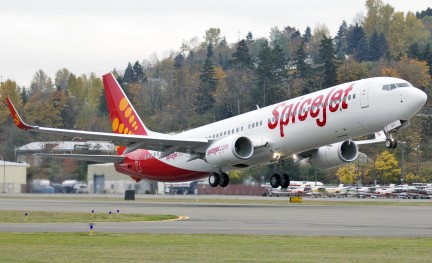 SpiceJet Boeing 737-800