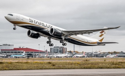 Starlux Airlines A330neo