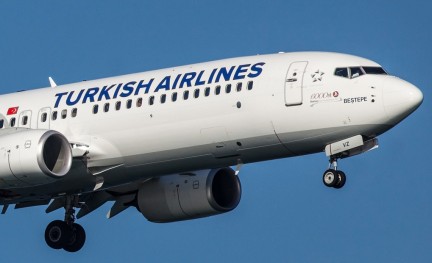 Turkish Airlines Boeing 737