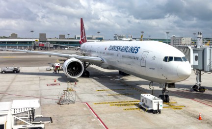Turkish Airlines 777