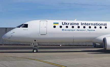 Ukraine International Embraer 195