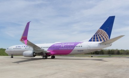 united, boeing 737-900